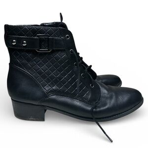 Isaac Mizrahi Black Quilted Lace-Up Boots